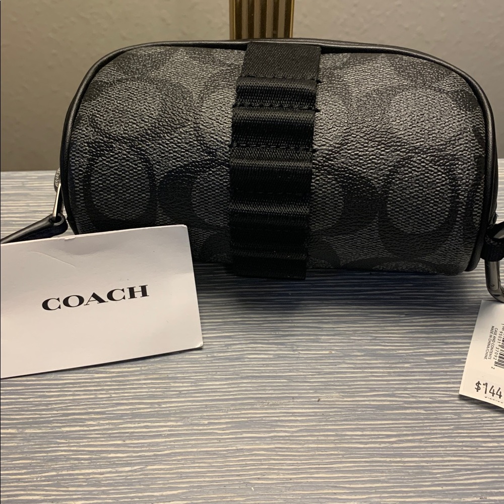 Coach golf kit pouch in signature canvas with blue leather accent - Picture 9 of 10